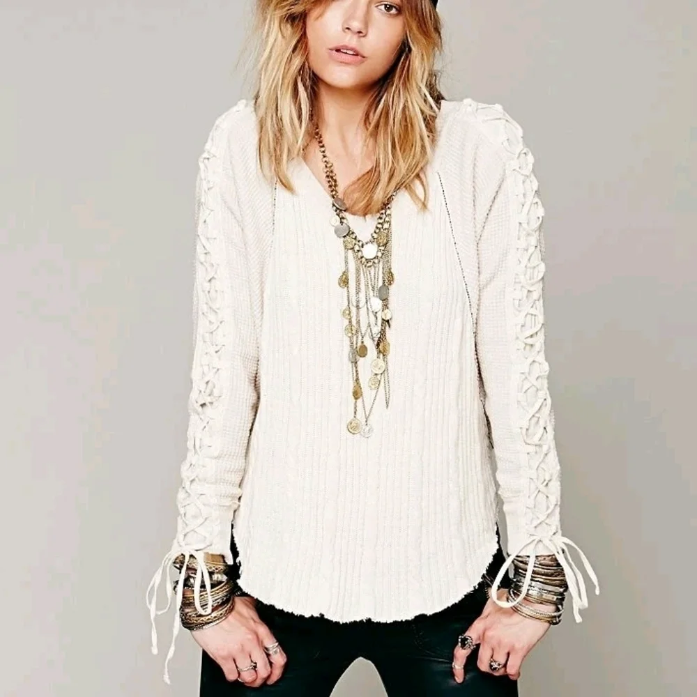 Free People New Romantics Lace-Up Sleeve High Low Boho Knit Thermal Top S
